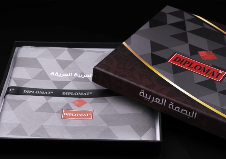 شماغ البصمة العربية أحمر