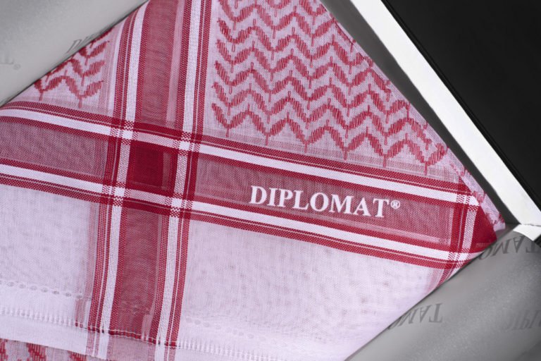 شماغ الدبلوماسي 4 أحمر